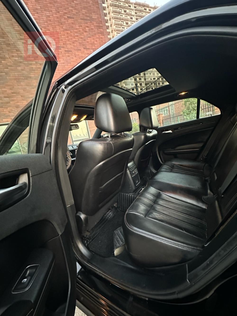 Chrysler 300